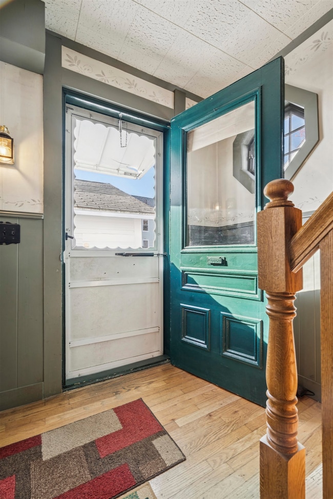 24 Parker St, Laconia, NH 03246 - photo 6