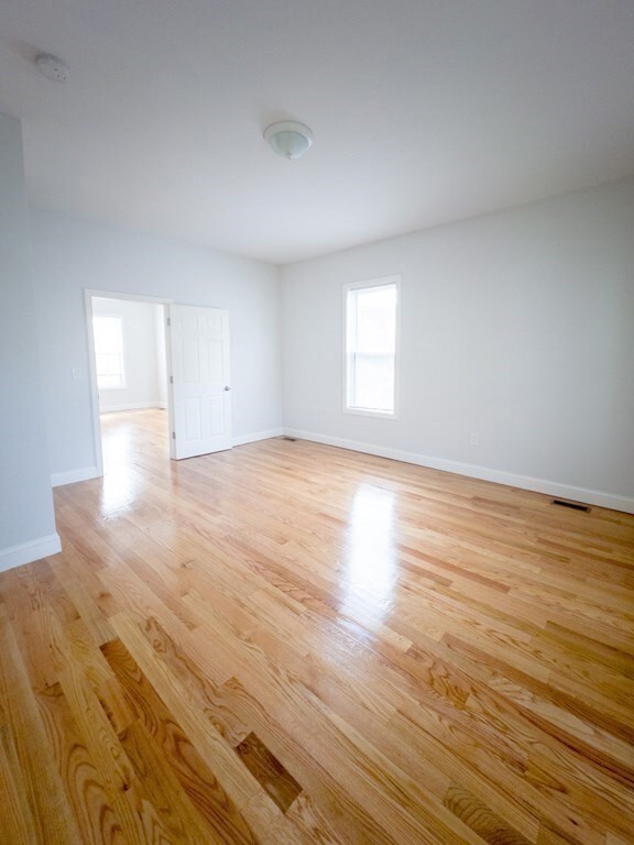 76 Hiawatha Rd unit 1, Mattapan, MA 02126 - photo 6