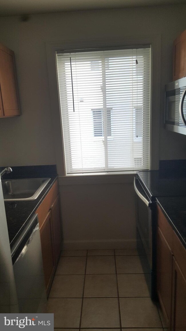 717 Brandywine St SE unit 101, Washington, DC 20032 - photo 2