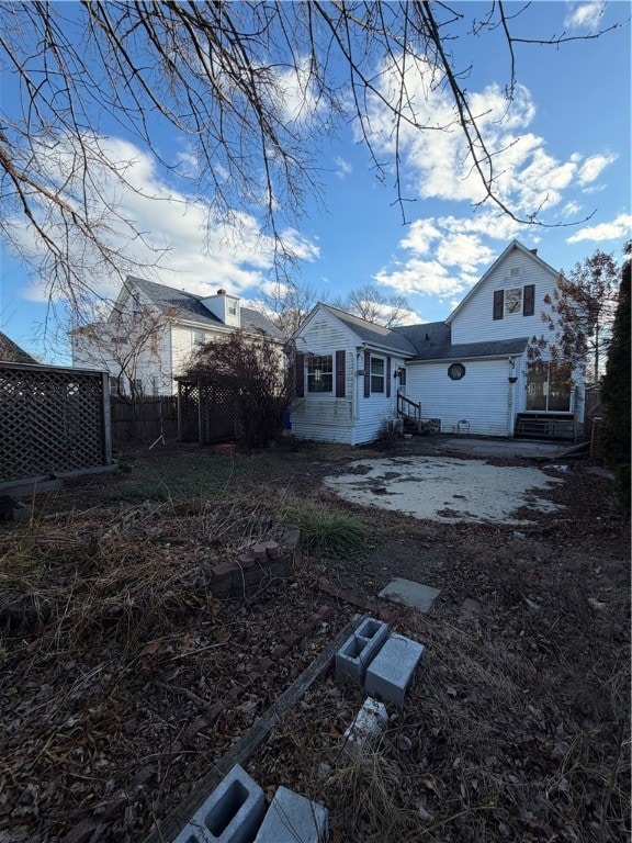 121 Samuel Ave, Pawtucket, RI 02860 - photo 3