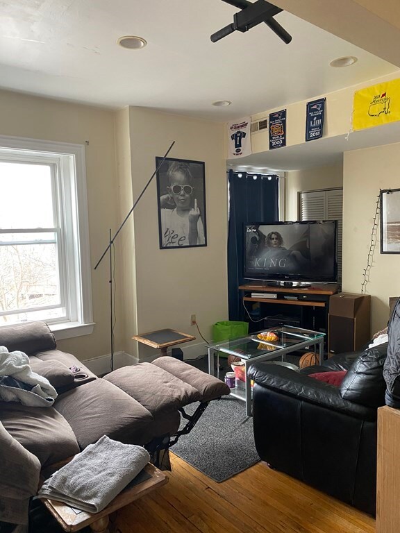 227 Roxbury St unit 5, Roxbury, MA 02119 - photo 2