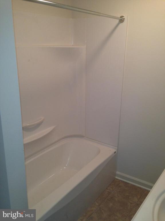 240 W Strawberry St, Lancaster, PA 17603 - photo 7