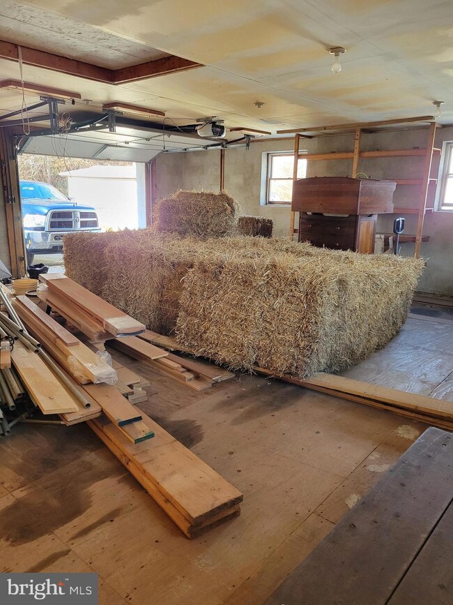 1801 S Main St unit GARAGE SPACE, Bechtelsville, PA 19505 - photo 6