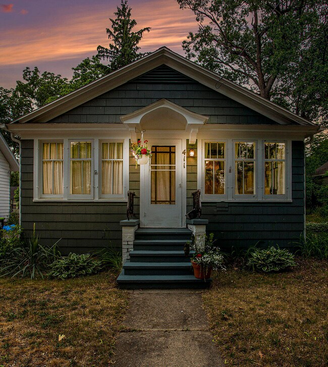 001_mg_4456_-twilight adjusted