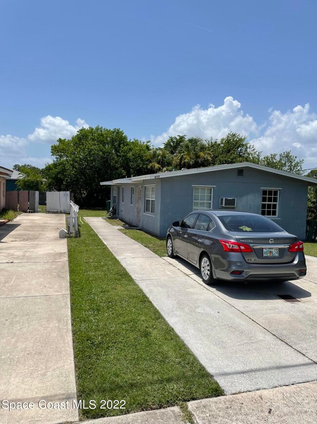 613 Paw Paw St, Cocoa, FL 32922 - photo 2