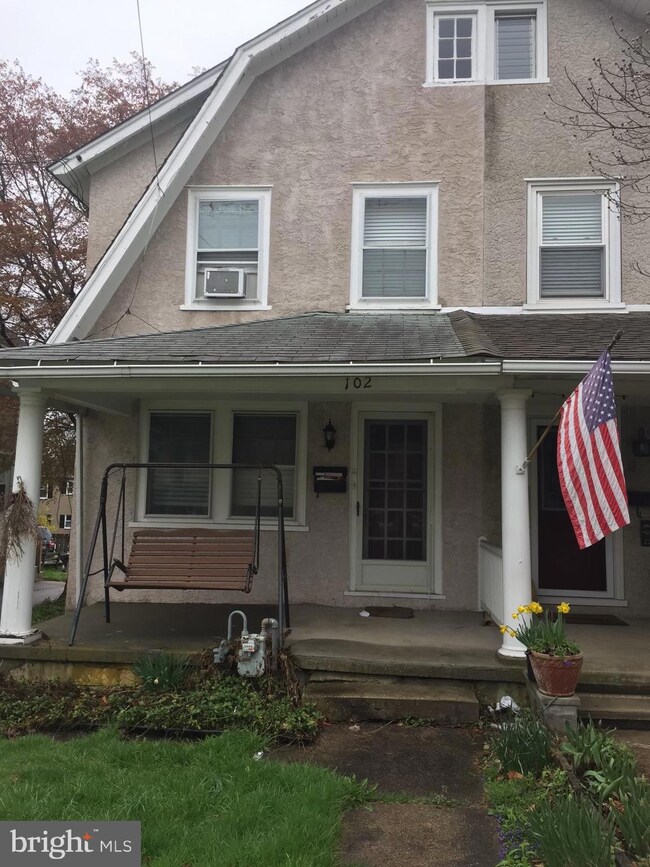 102 Conestoga Rd, Wayne, PA 19087 - photo 2