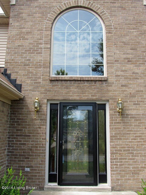 8305 Adams Run Rd, Louisville, KY 40228 - photo 2