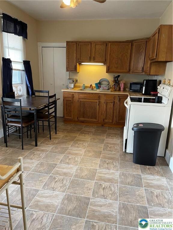 5669 E Texas Rd unit 1, MacUngie, PA 18062 - photo 3