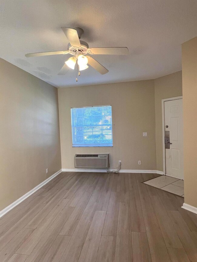 8924 Sandshot Ct unit B, Port Saint Lucie, FL 34986 - photo 5