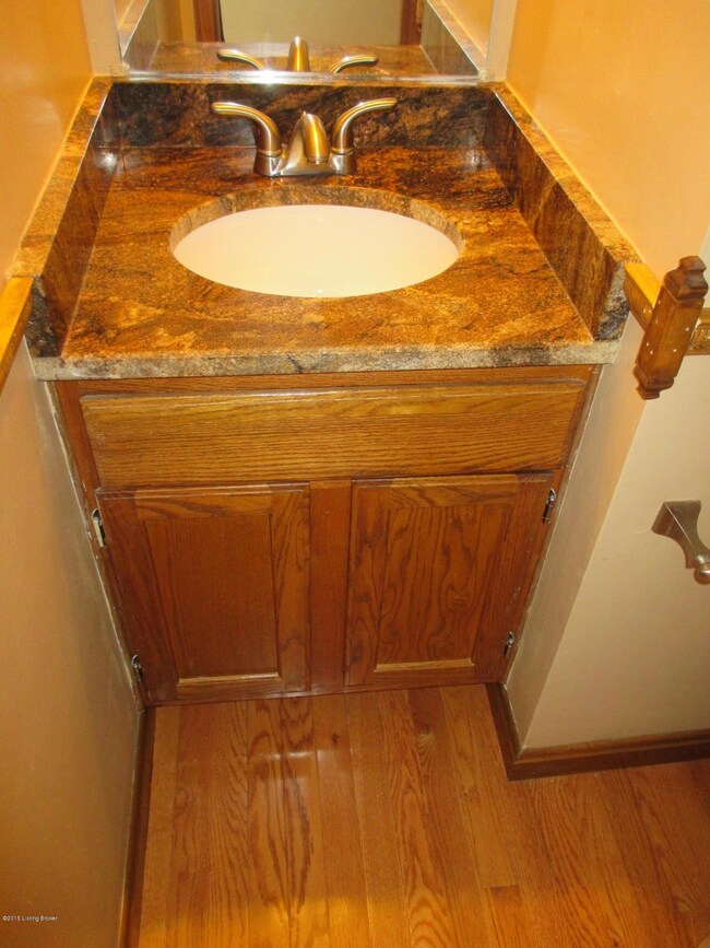 110 Masters St, Radcliff, KY 40160 - photo 6