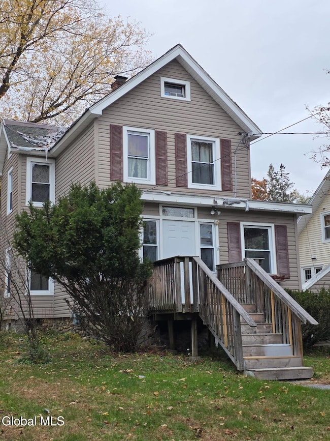 34 Pleasant St, Voorheesville, NY 12186 - photo 2