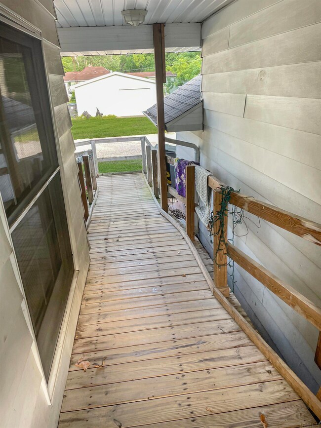 700 W Davis St, Hamlet, IN 46532 - photo 7