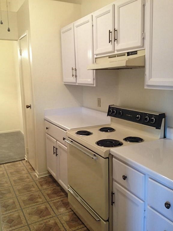 923 Carrell St unit C, Tomball, TX 77375 - photo 4