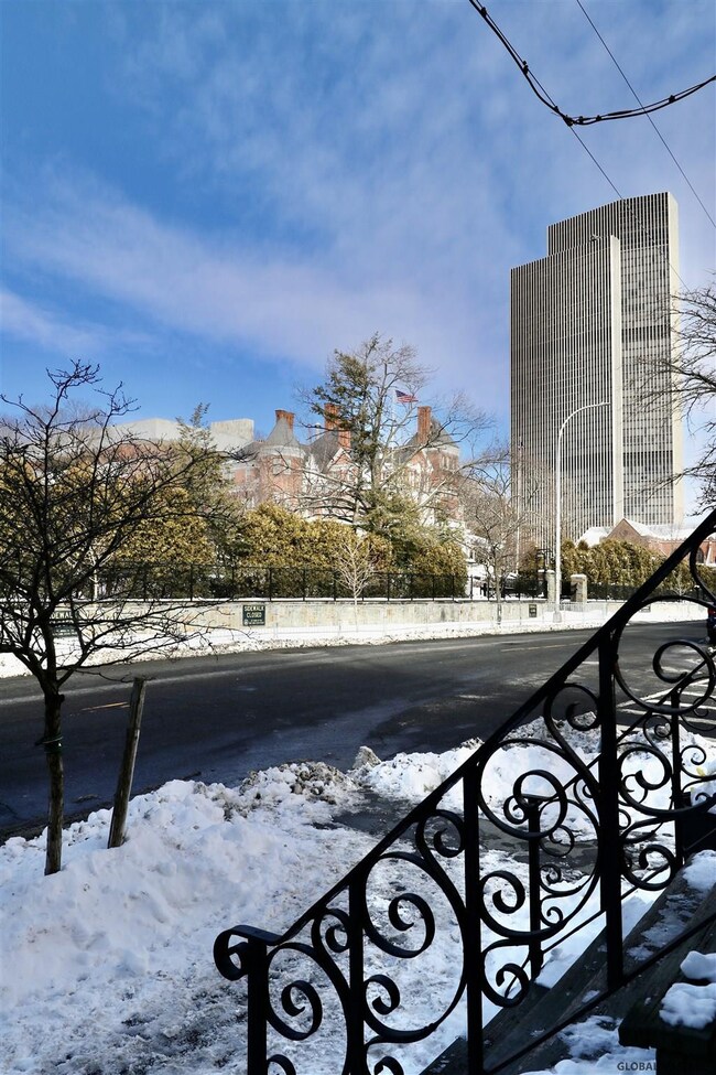 165 Eagle St, Albany, NY 12202 - photo 4