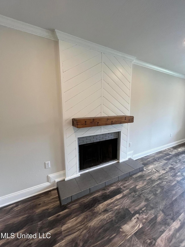 2217 Family room fireplace