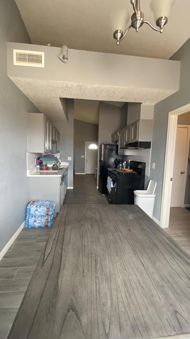 617 Orchid Dr, Horizon City, TX 79928 - photo 5