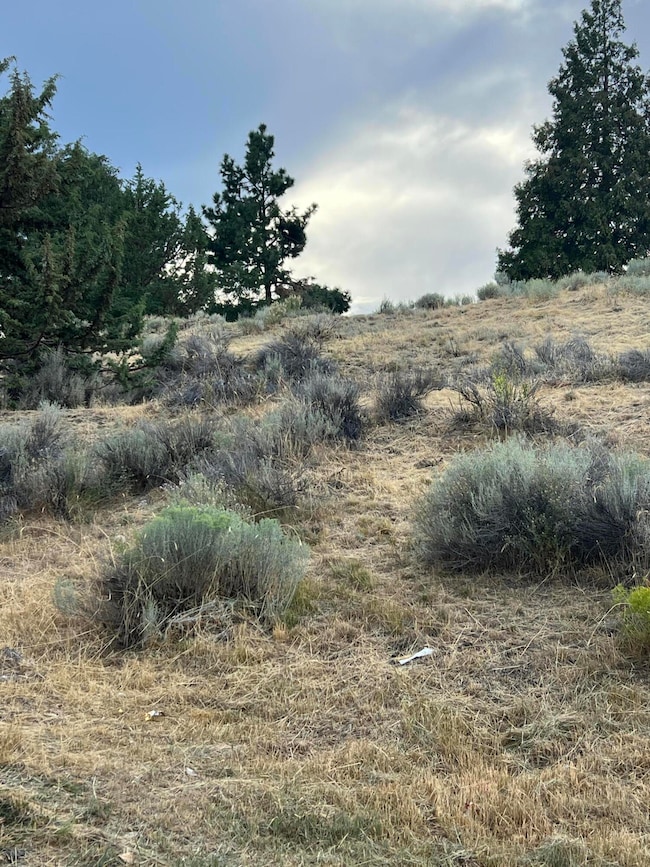 1944 Academy Ave unit 3&4, Klamath Falls, OR 97601 - photo 6