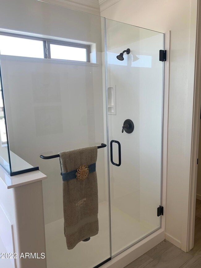 7' shower