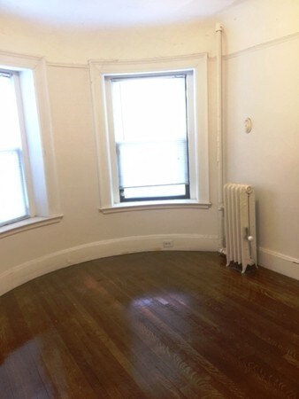 1010 Massachusetts Ave unit 10, Cambridge, MA 02138 - photo 2