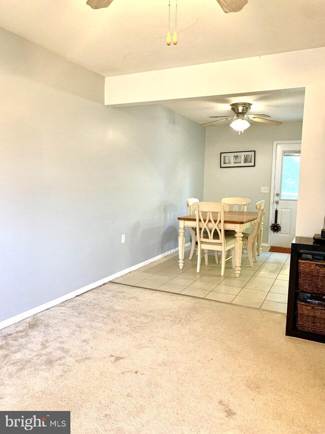 2806 Rachele Ct, Manchester, MD 21102 - photo 5