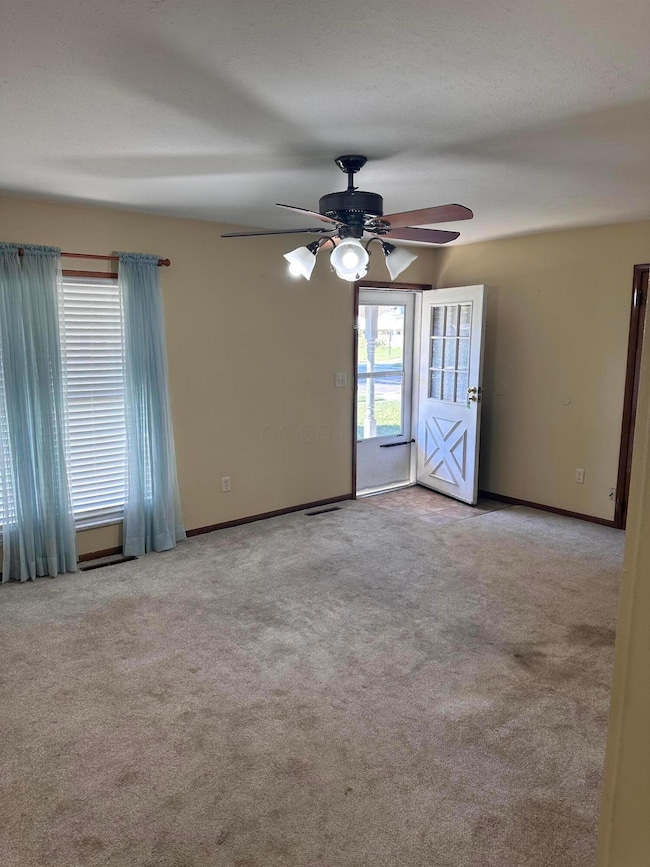 388 Gamewood Dr, Columbus, OH 43230 - photo 2