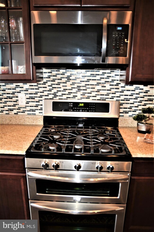 4748 Cambria Rd, Frederick, MD 21703 - photo 5