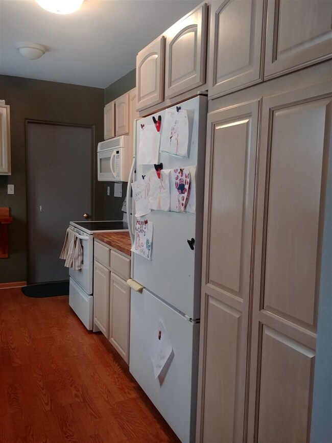 2109 Ashland Ave, Cedar Falls, IA 50613 - photo 7