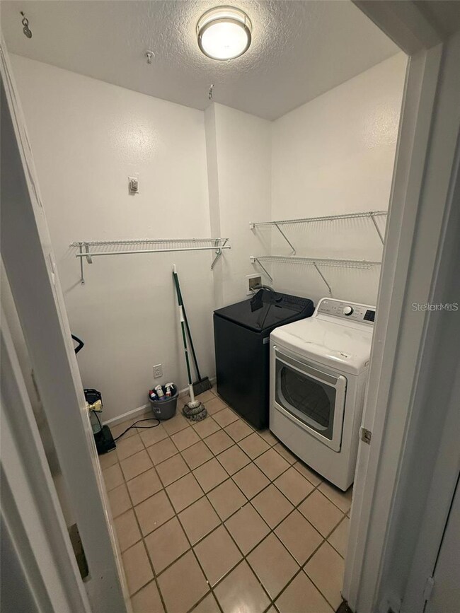 14316 Fredricksburg Dr unit 503, Orlando, FL 32837 - photo 6