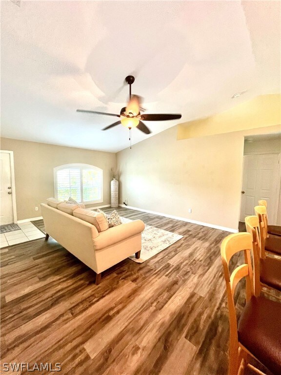 862 Rue Labeau Cir, Fort Myers, FL 33913 - photo 5