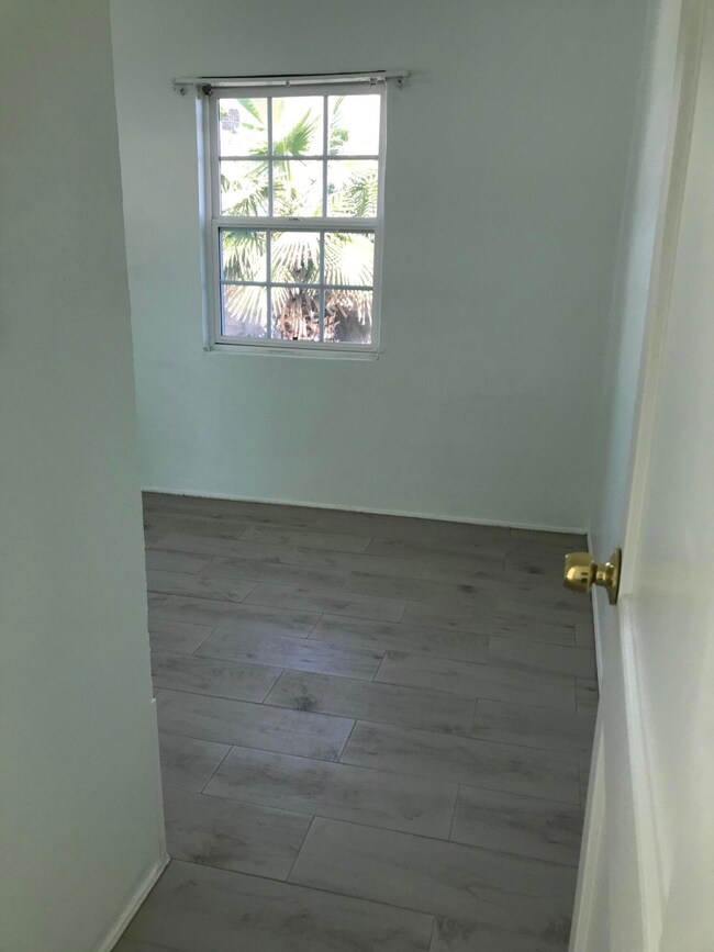 705 Santa Barbara Dr, El Paso, TX 79915 - photo 7