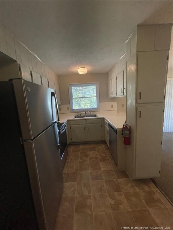 230 Pinecrest Dr unit 21, Fayetteville, NC 28305 - photo 3