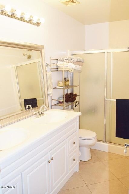 6 Master Bath