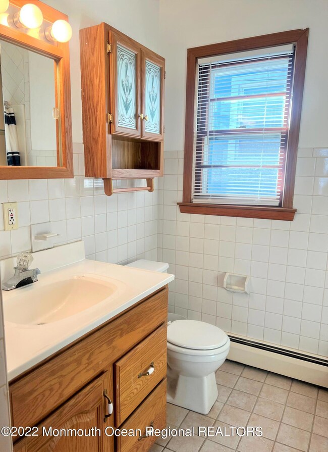 90 Division St, Keyport, NJ 07735 - photo 6