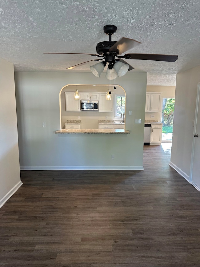 707 Elm Dr, Centerville, IN 47330 - photo 3