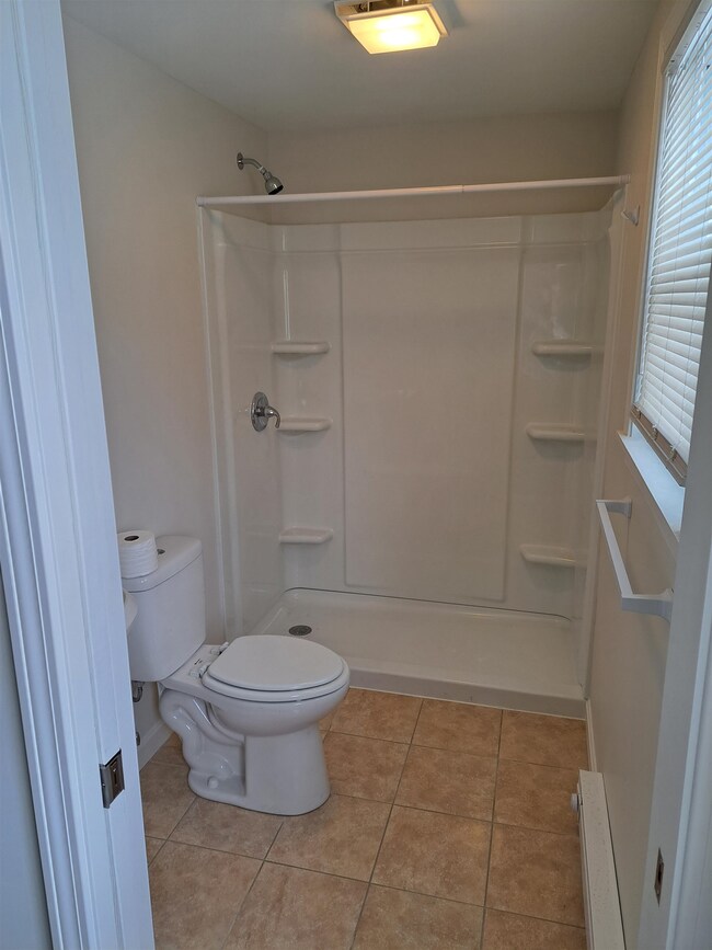 22 Perley St unit B, Concord, NH 03301 - photo 6