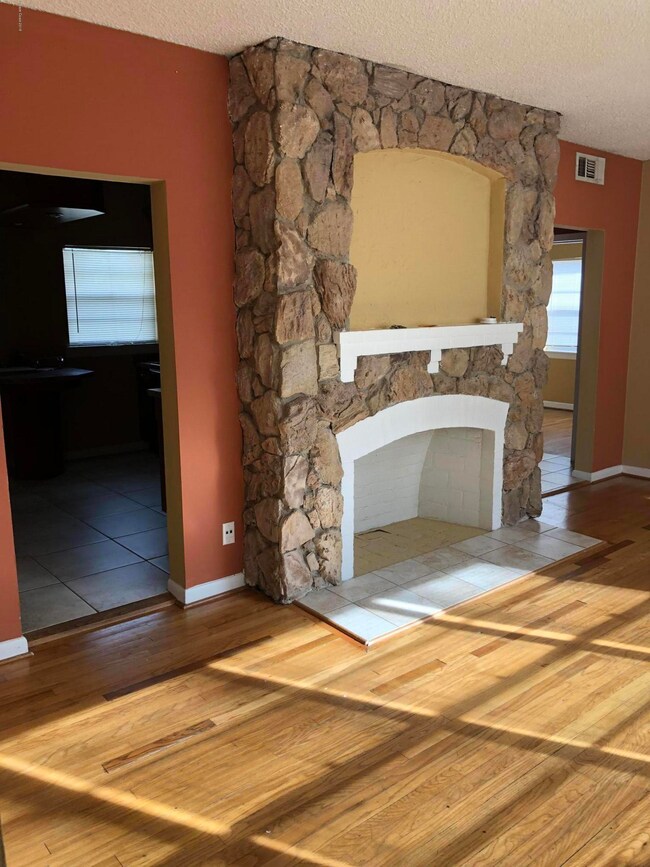 CE41D77E-B600-4280-AA10-EE582B9BAE0A