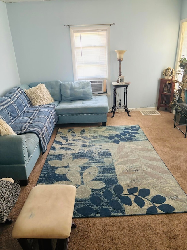 2001 Leroy - Living Room