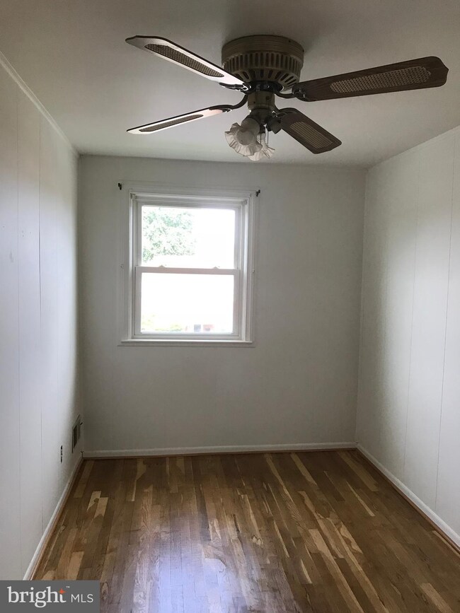 5514 Highridge St, Halethorpe, MD 21227 - photo 6