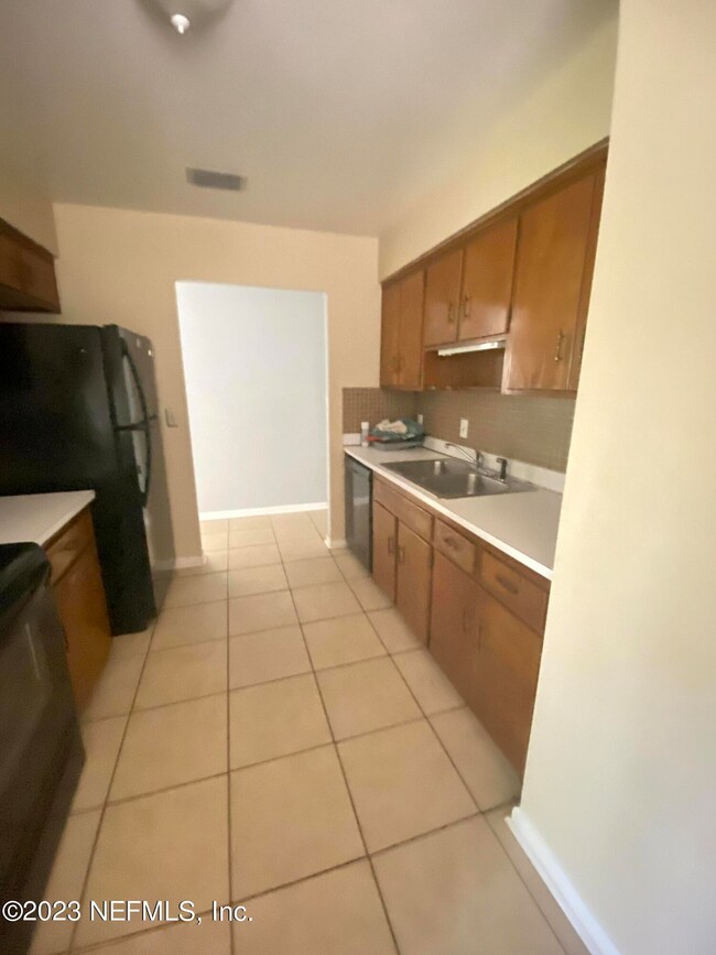 5007 Bilken Dr E, Jacksonville, FL 32210 - photo 6