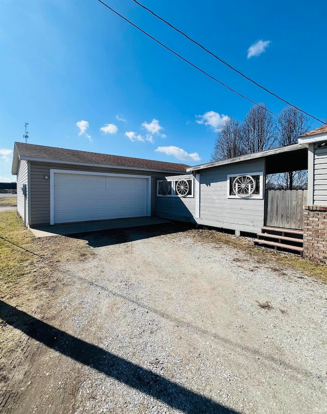 1401 W Morrison St, Frankfort, IN 46041 - photo 3