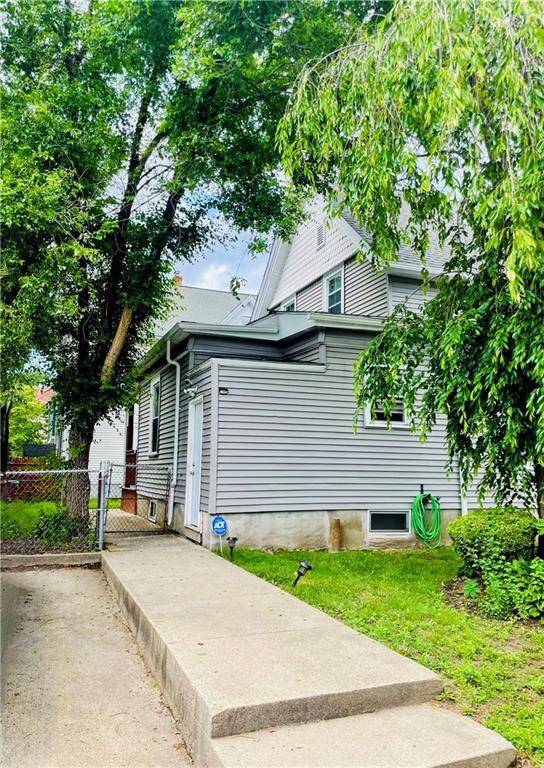 359 Carrington Ave, Woonsocket, RI 02895 - photo 6