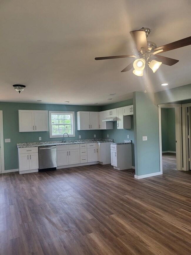 1465 Leonard Bridge Rd, Chatsworth, GA 30705 - photo 3