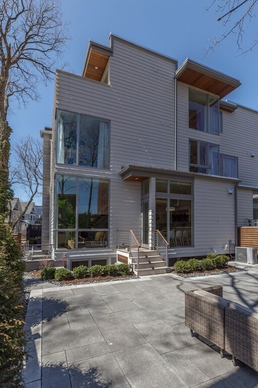 36 Carver St, Cambridge, MA 02138 - photo 2