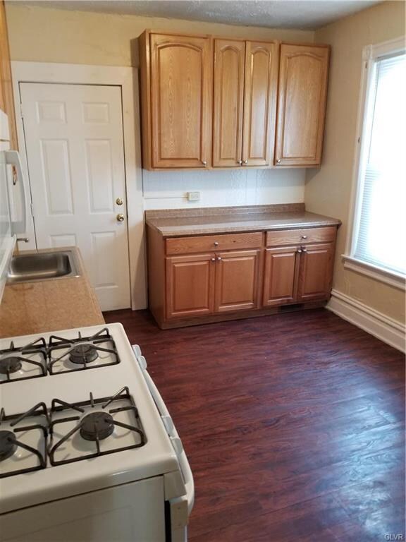 1219 W Chew St unit 2, Allentown, PA 18102 - photo 4