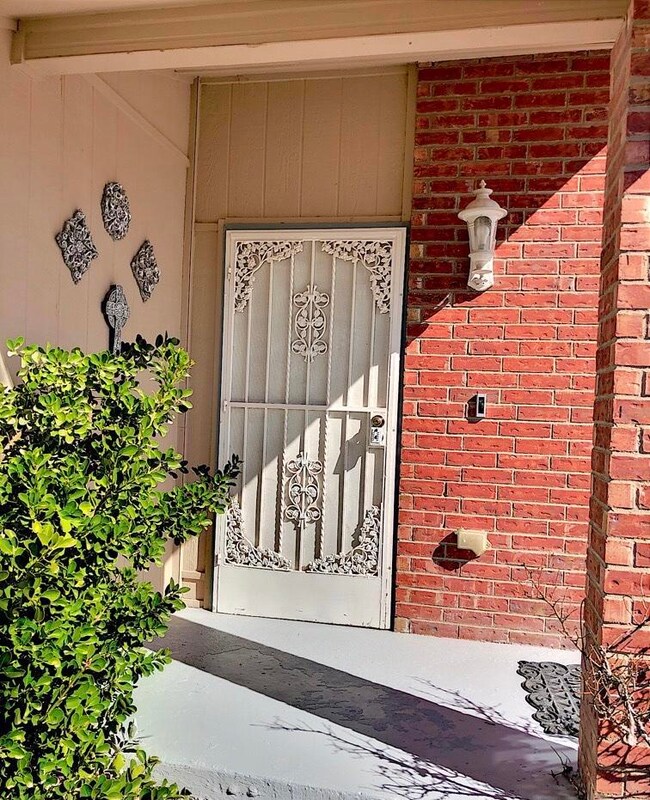 14401 Desierto Bueno Ave, El Paso, TX 79928 - photo 4