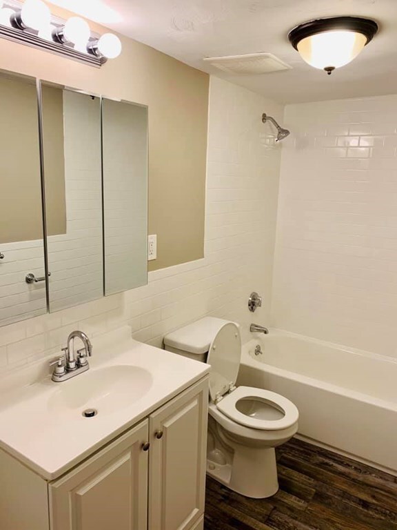 1862 Beacon St unit 702, Brookline, MA 02445 - photo 6