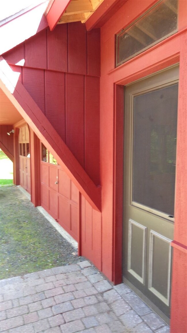 277 Bog Rd, New London, NH 03257 - photo 6