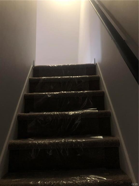 128 W 2nd St, Alburtis, PA 18011 - photo 5