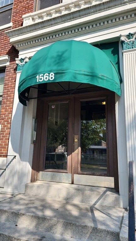 1568 Commonwealth Ave unit 6, Brighton, MA 02135 - photo 3