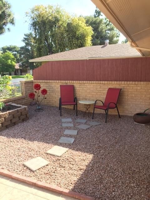 FRONT PATIO AREA